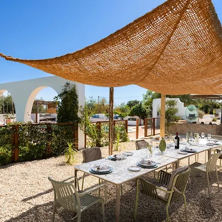 Quinta Atras Da Lua *